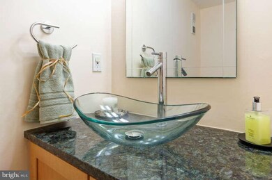 10997 Thrush Ridge Rd, Reston, VA 20191 - photo 5