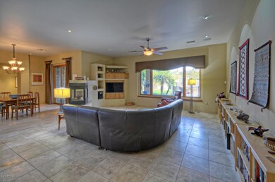 7747 N 13th Pl Phoenix AZ-large-004-13-F