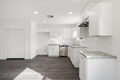 7629 Sundown Dr, Houston, TX 77028 - photo 2