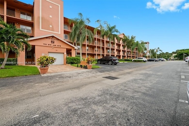 701 SW 142nd Ave unit 110S, Pembroke Pines, FL 33027 - photo 2