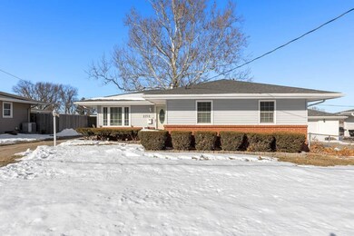 2712 E Tiffin Ave, Des Moines, IA 50317 - photo 3