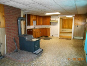 9 First St, Claremont, NH 03743 - photo 6