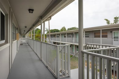 5912 5th Ave N unit E12, Saint Petersburg, FL 33710 - photo 4