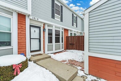 1010 Annagladys Drive-5.jpg-SMALL