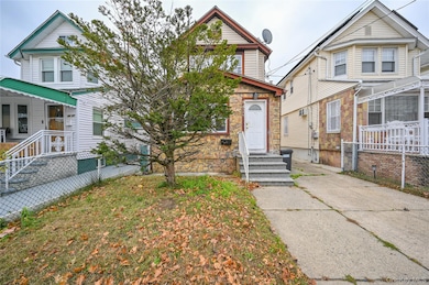 94-28 209th St, Jamaica, NY 11428 - photo 2