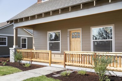 62685 Hawkview Rd, Bend, OR 97701 - photo 2