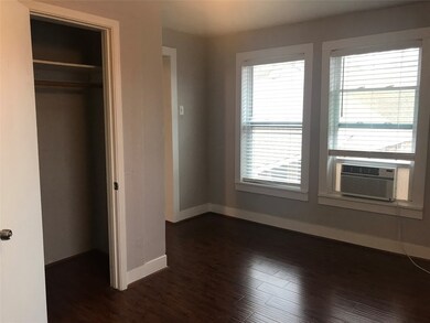 206 1/2 Amundsen St, Houston, TX 77009 - photo 7