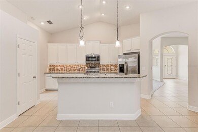 2134 Valterra Vista Way, Valrico, FL 33594 - photo 5