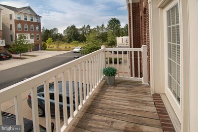 25238 Orchard View Terrace, Chantilly, VA 20152 - photo 4