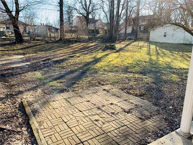 1205 W 11th St, Anderson, IN 46016 - photo 5