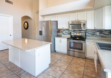 10407 W Odeum-3