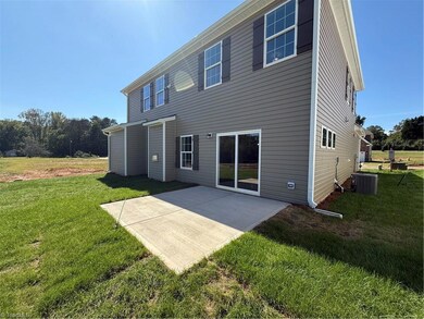 1573 Dappledown St unit 52, Kernersville, NC 27284 - photo 4