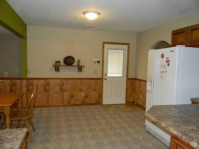 2100 Park Rd, Anderson, IN 46011 - photo 7