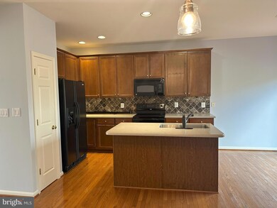 153 Oxbow Dr, Strasburg, VA 22657 - photo 5