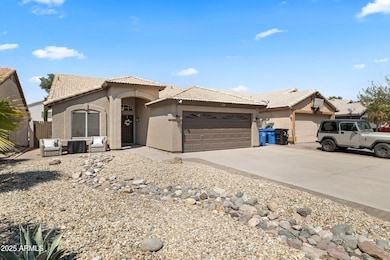 4134 W Electra Ln, Glendale, AZ 85310 - photo 4