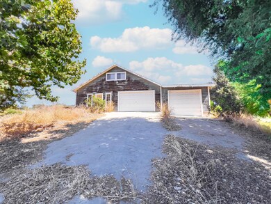 10427 Barber Rd, Thornton, CA 95686 - photo 2