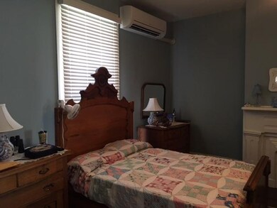 315 Wilkinson St, Frankfort, KY 40601 - photo 4