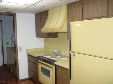 17254 N 105th Ave, Sun City, AZ 85373 - photo 4