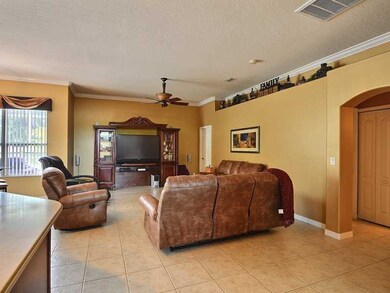 Den/Family/Great Room.