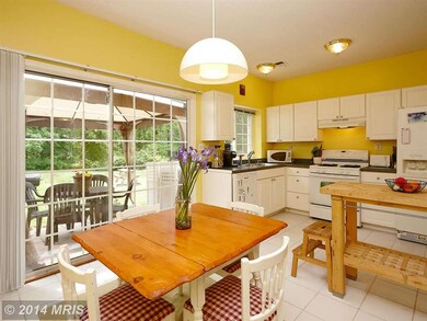 7265 Parsons Ct, Alexandria, VA 22306 - photo 6