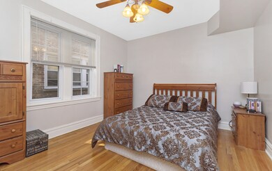 6147 N Mozart St unit 2, Chicago, IL 60659 - photo 7