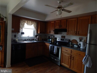 610 Leininger Ave, Mohnton, PA 19540 - photo 7