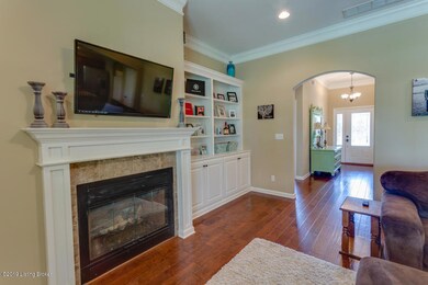 10005 Cedar Garden Dr-16