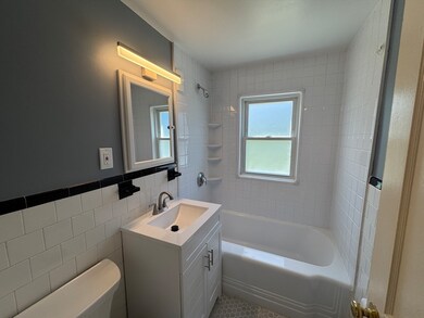 15 Hatfield Rd unit 15, West Newton, MA 02465 - photo 7