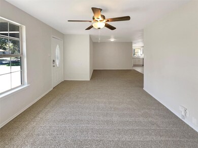 1004 Williams Ave, Cleburne, TX 76033 - photo 3