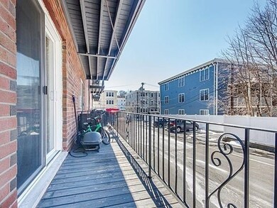 48 Coffey St unit 9B, Dorchester, MA 02122 - photo 4