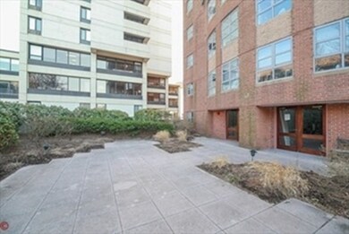 931 Massachusetts Ave unit 1202, Cambridge, MA 02139 - photo 2