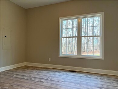 1524 Liberty Cir, Asheboro, NC 27205 - photo 5