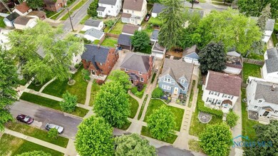 3811 Grantley Rd, Toledo, OH 43613 - photo 3