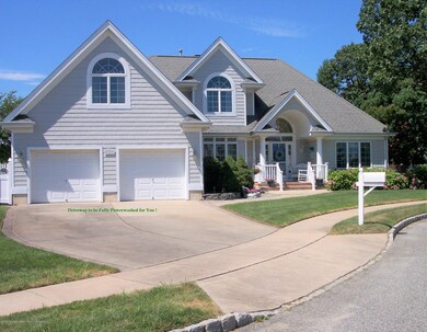 656 Point (4)-2 driveway