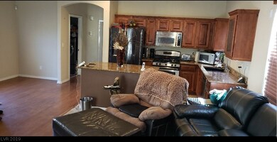 9123 Grand Sunburst Ct, Las Vegas, NV 89149 - photo 4