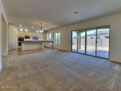 005_Great Room & Kitchen