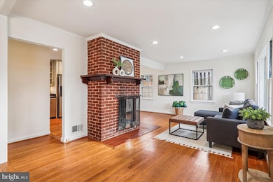 941 N Mckinley Rd, Arlington, VA 22205 - photo 6