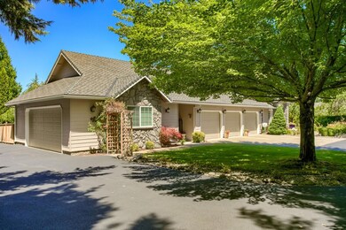 280 Kingsgate Way, Grants Pass, OR 97527 - photo 4