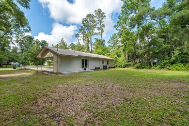 82 Marie Cir, Crawfordville, FL 32327 - photo 5