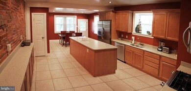 221 W 14th St, Wilmington, DE 19801 - photo 4