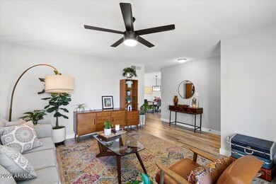 06-Formal Living Room