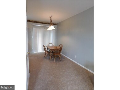 328 Andrew Cir, Coatesville, PA 19320 - photo 4