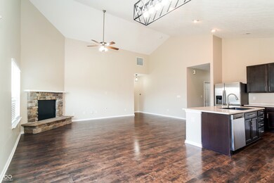 823 Fieldstone Dr, Franklin, IN 46131 - photo 3