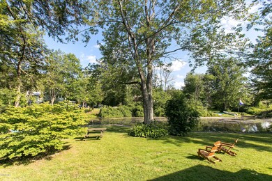 Bucolic Waterfront Yard