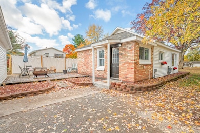 211 Gilbertson Ave, Big Rapids, MI 49307 - photo 4