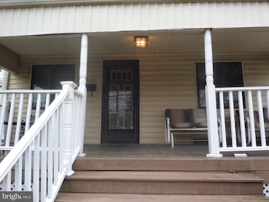 905 W Ashland Ave, Glenolden, PA 19036 - photo 6