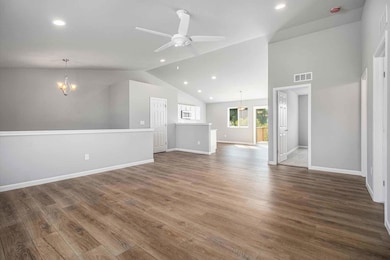 PCC067-i2190-Great Room