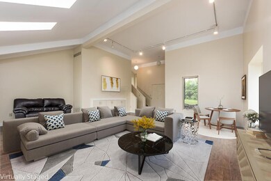Family Room | VIRTUALLY STAGE