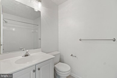 2323 Crosslanes Way, Odenton, MD 21113 - photo 7