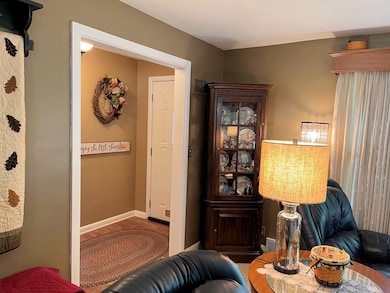 211 Oakley Rd, Wooster, OH 44691 - photo 4